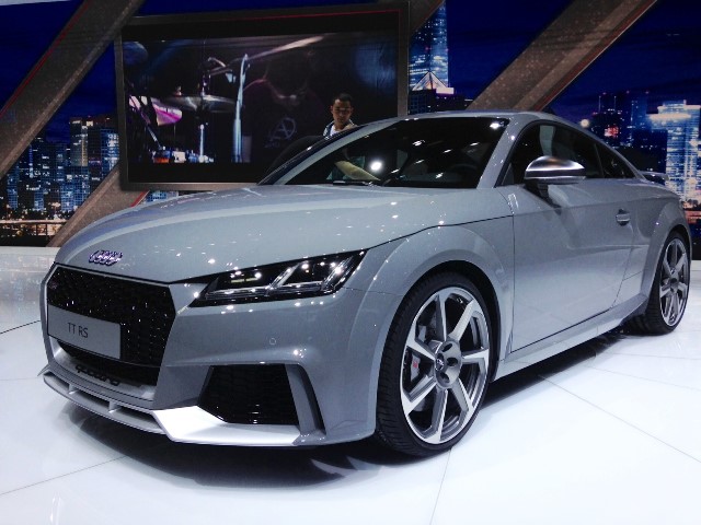 ... . (UPDATE.. the new Audi TT RS has been launched as a 2018 model