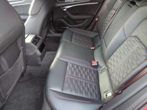2021 Audi RS6 Avant rear seats