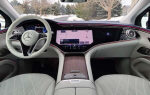 2023 Mercedes Benz EQS 580 interior
