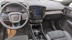 2023 Volvo XC40 interior