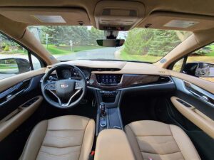 2023 Cadillac XT6 interior