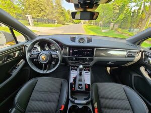 2023 Porsche Macan interior