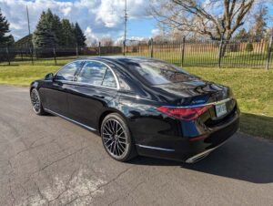 2023 Mercedes Benz S580e rear