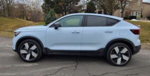 2024 Volvo C40 Recharge side